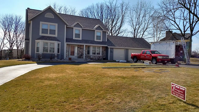 Asphalt Roofing Contractor in Waukesha, WI.