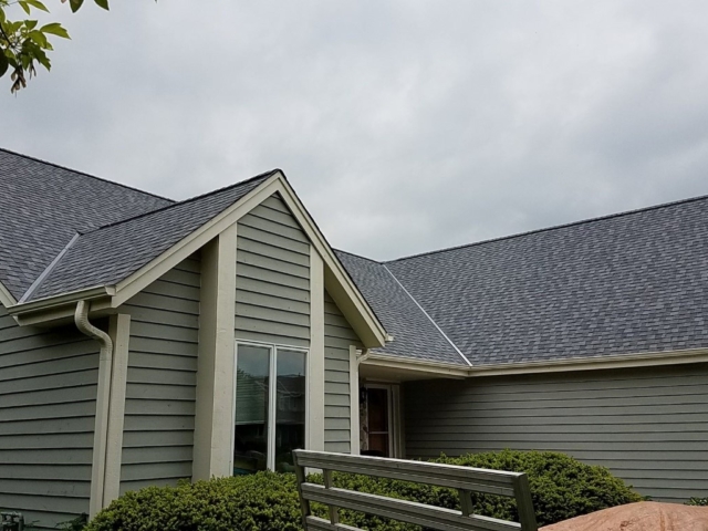 Landmark Pro Shingle in Pewter