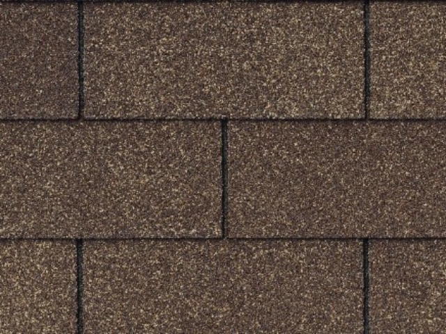 XT25 Strip Shingle in Sandlewood